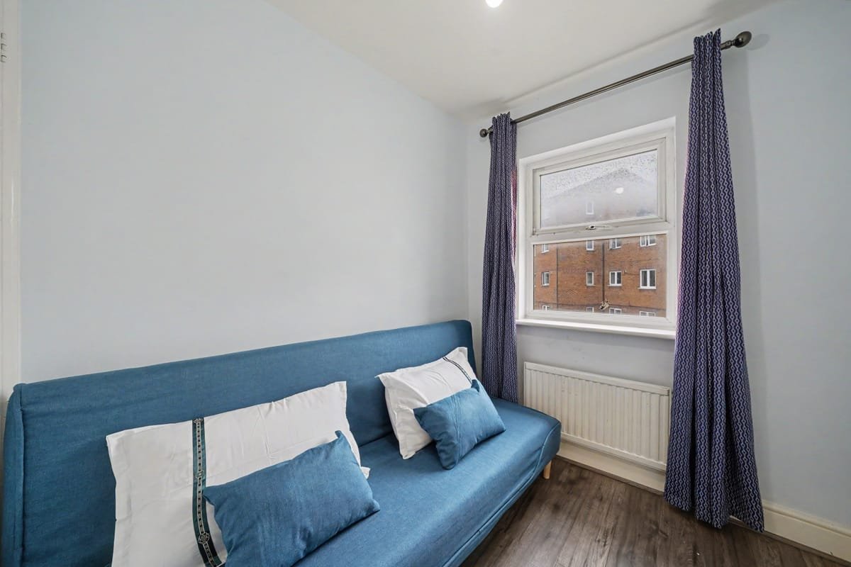 Garden Townhouse — bedroom 2