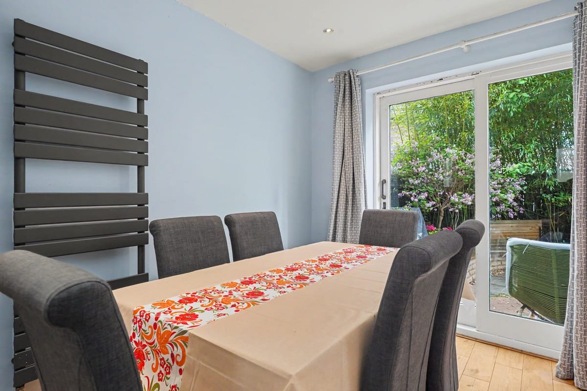 Garden Townhouse — kitchen