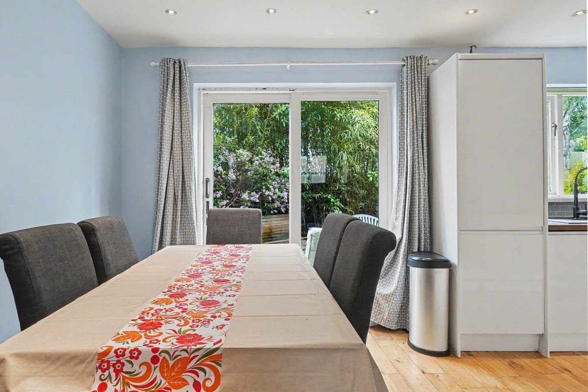 Garden Townhouse — kitchen