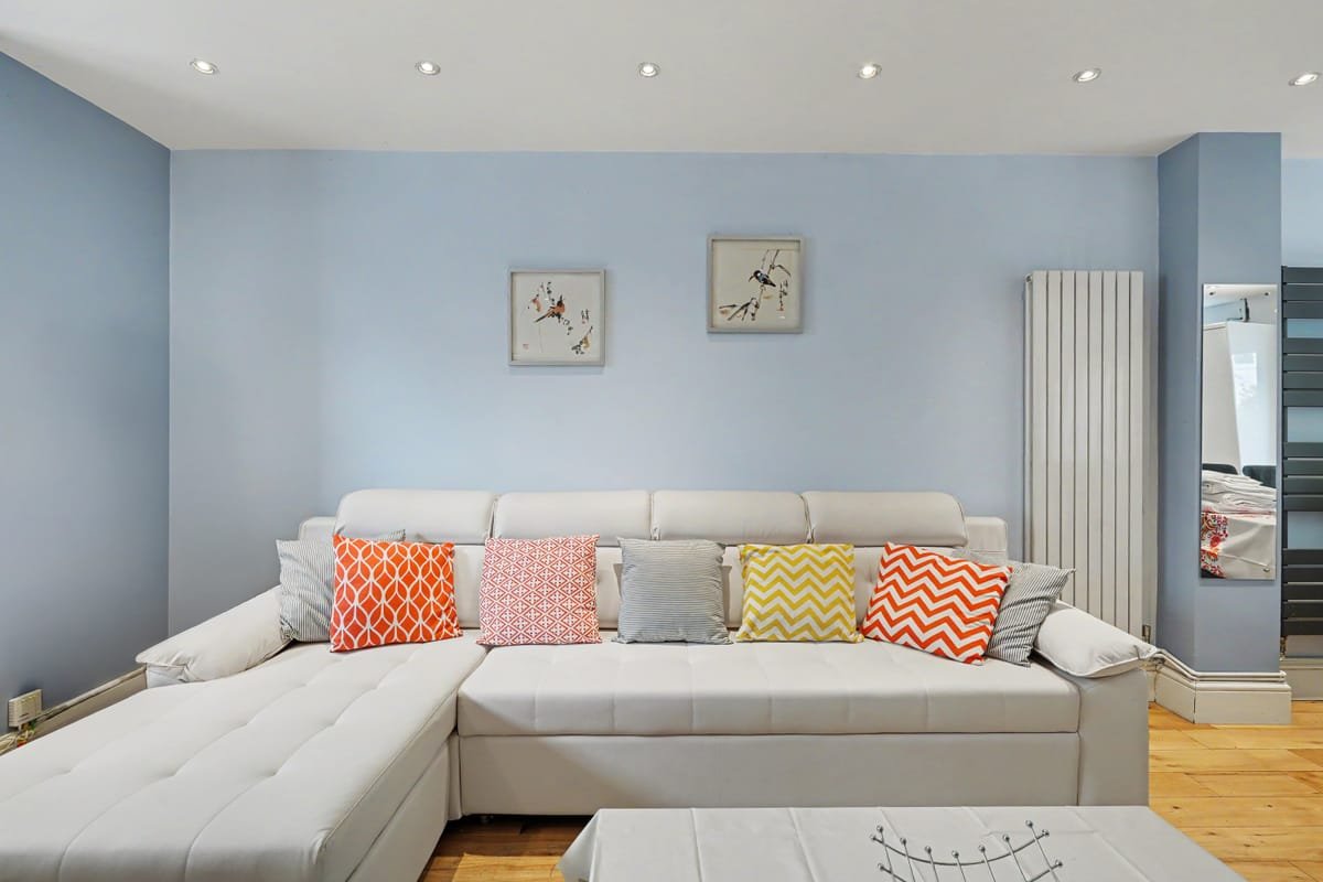 Garden Townhouse — living room